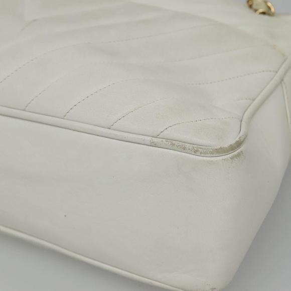 CHANEL Chain V Stitch Shoulder Bag Lamb Skin White CC Auth bs23119 - Picture 15 of 16